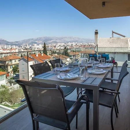 Luxury Marjan - Black Apartamento