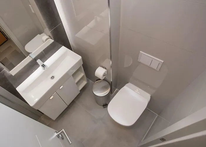 Luxury Marjan - Black Апартаменти *